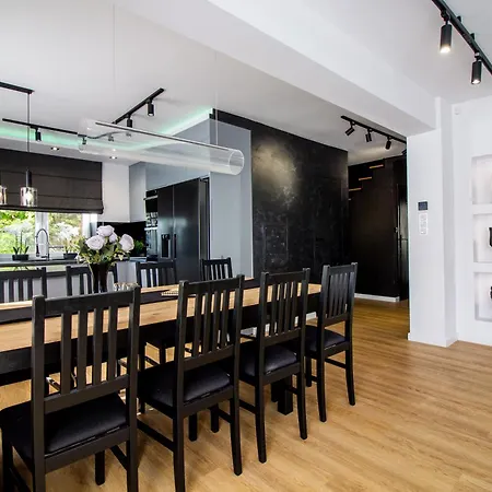 Housecube, Bar , Prywatne Kino, Bilard , Luxus 别墅 *