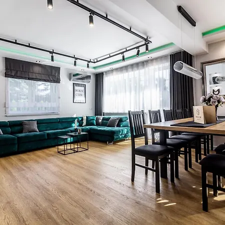 Housecube, Bar , Prywatne Kino, Bilard , Luxus 弗罗茨瓦夫