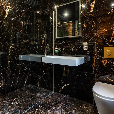 Housecube, Bar , Prywatne Kino, Bilard , Luxus 别墅