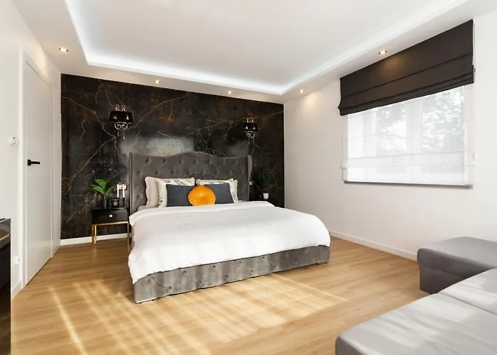 빌라 Housecube, Bar , Prywatne Kino, Bilard , Luxus 브로츠와프