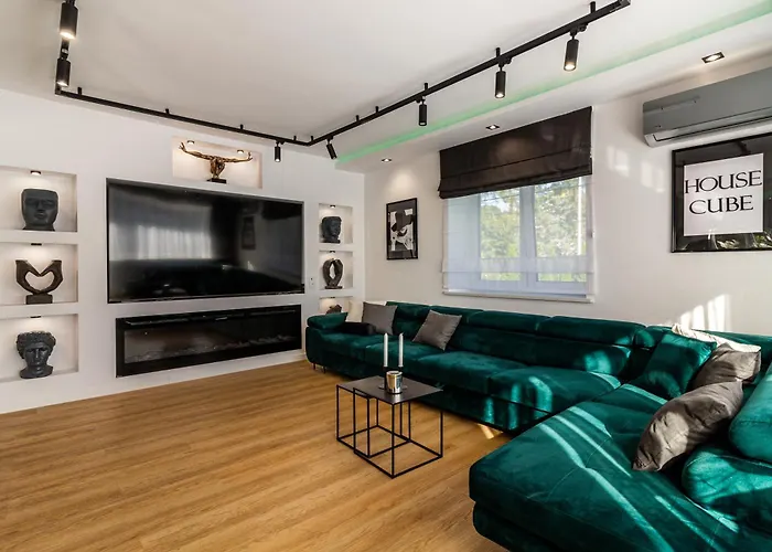 Housecube, Bar , Prywatne Kino, Bilard , Luxus Вилла *