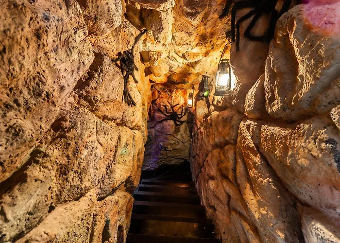 Housecube, Bar , Prywatne Kino, Bilard , Luxus * Вроцлав